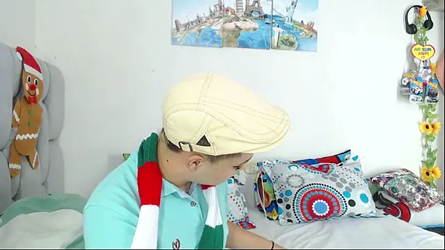 christopher Hot online show from December 2025 08:40:01 PM