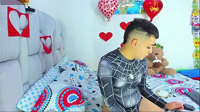 christopher Hot online show from February 2026 07:53:02 PM