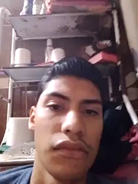 aispuro8505 online show from December 2025 08:59:02 PM