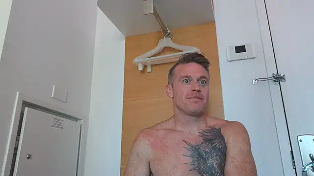 Snapshot of DILFiGuess11 chatting on July 2026 11:14:01 AM DILFiGuess11 online show from July 2026 11:14:01 AM