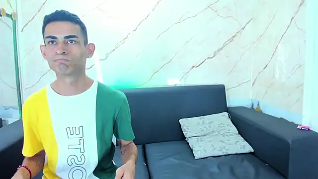 Golldens Dreamss online show from September 2025 03:39:02 AM