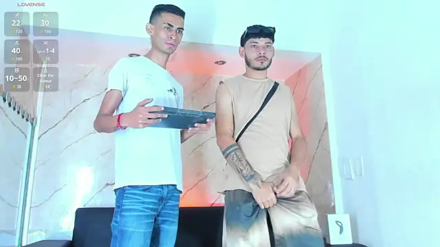 Golldens Dreamss online show from October 2025 07:46:02 PM