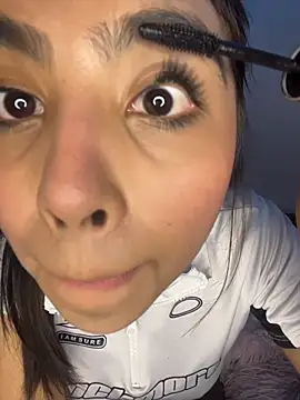 Snapshot of DianeSuns_ chatting on April 2026 04:35:01 AM DianeSuns online show from April 2026 04:35:01 AM