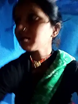 Jooli xx online show from October 2025 02:00:01 AM