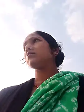 Jooli xx online show from October 2025 02:12:02 AM