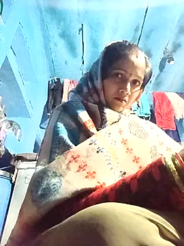 Jooli xx online show from January 2026 04:05:02 AM