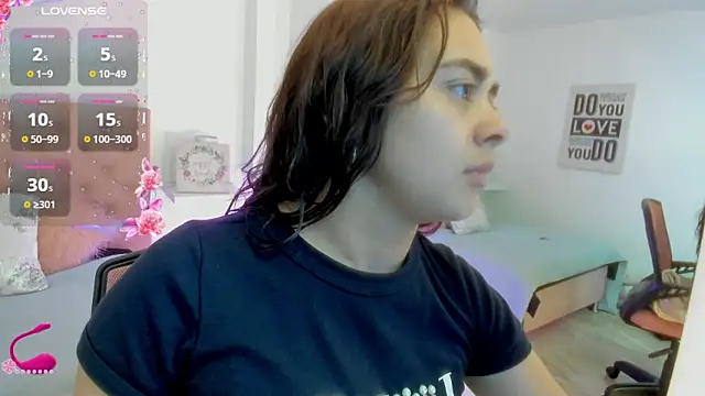 ambar 69  online show from November 2025 04:28:02 AM