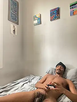 TRILLAHUNG online show from September 2025 06:11:02 PM