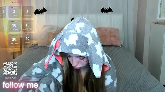 LightStar 18 online show from November 2025 09:22:02 AM