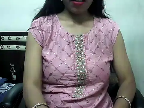 Lalita thakur online show from October 2025 04:07:01 PM
