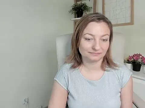 angelaSamt online show from September 2025 05:53:02 AM