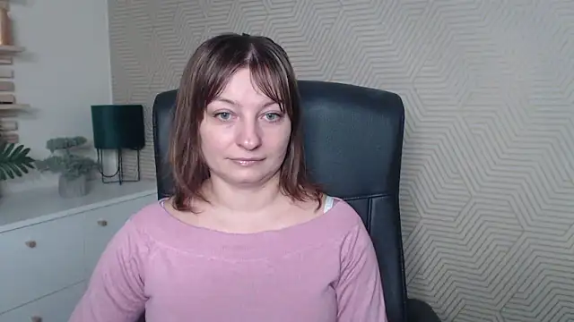 angelaSamt online show from January 2026 06:52:02 AM