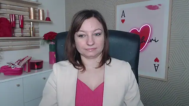 Snapshot of angelaSamt chatting on February 2026 06:31:02 AM angelaSamt online show from February 2026 06:31:02 AM