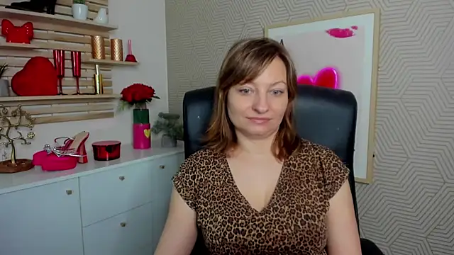 angelaSamt online show from April 2026 05:45:02 AM