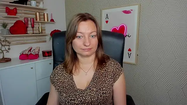 Snapshot of angelaSamt chatting on July 2026 05:34:01 AM angelaSamt online show from July 2026 05:34:01 AM