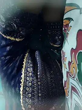 posewith online show from October 2025 09:19:02 AM