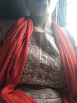 posewith online show from November 2025 09:15:01 AM