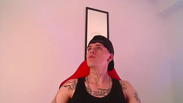 Anhonymus  online show from September 2025 03:46:01 PM