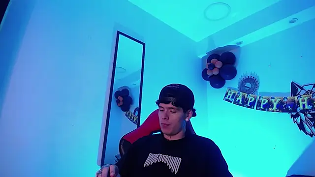 Anhonymus  online show from October 2025 03:51:02 AM