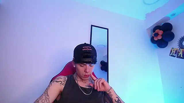 Anhonymus  online show from November 2025 03:52:02 AM