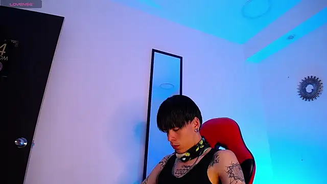 Anhonymus  online show from November 2025 03:38:01 AM