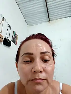 Snapshot of Amanda39 chatting on September 2025 07:47:01 PM Amanda39 online show from September 2025 07:47:01 PM