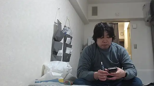 raterate555 online show from February 2026 12:30:01 PM