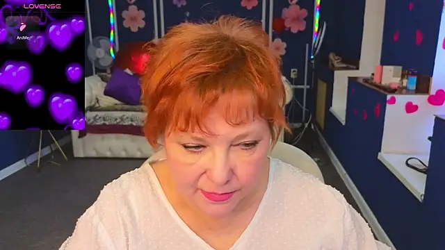 Kira Kenett online show from March 2026 06:52:01 AM