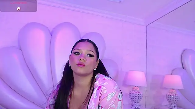 HatsaJones online show from September 2025 03:55:02 AM