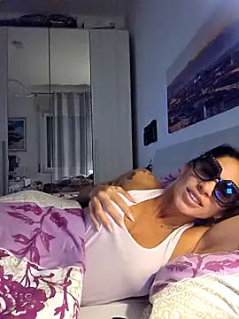 sexy7883 online show from October 2025 04:35:02 AM