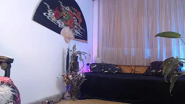 Ellyuwuw online show from March 2026 01:07:02 AM