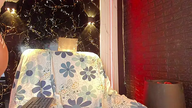 LolaXXXperience online show from October 2025 11:33:02 AM