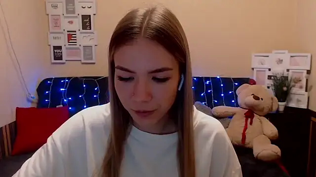 Snapshot of aSingleOne chatting on February 2026 10:04:02 PM aSingleOne online show from February 2026 10:04:02 PM