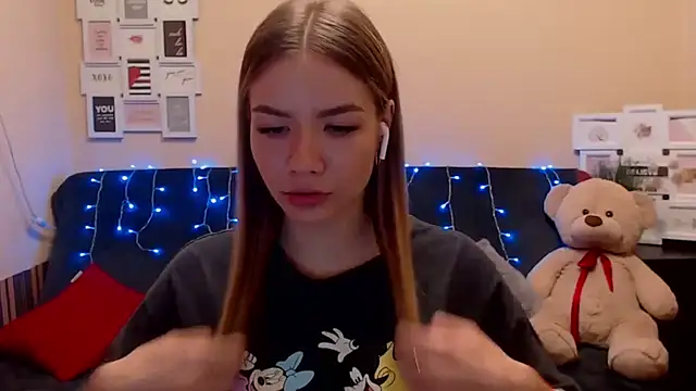 Snapshot of aSingleOne chatting on February 2026 07:53:02 PM aSingleOne online show from February 2026 07:53:02 PM