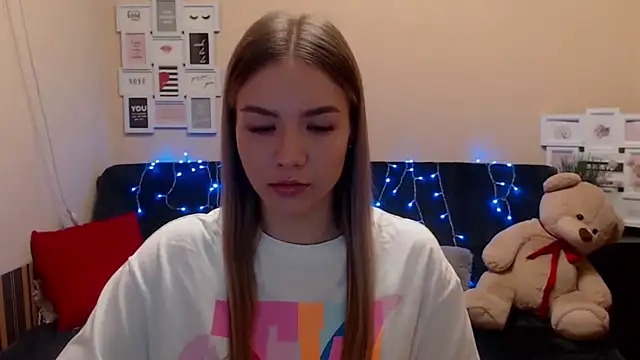 Snapshot of aSingleOne chatting on February 2026 09:00:02 PM aSingleOne online show from February 2026 09:00:02 PM