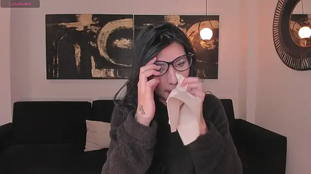 LaurentConnor online show from January 2026 02:36:02 AM