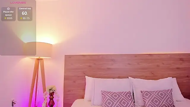 GinebraBrown online show from November 2025 06:42:02 PM