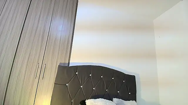 Ruby Whispers online show from November 2025 12:15:02 PM