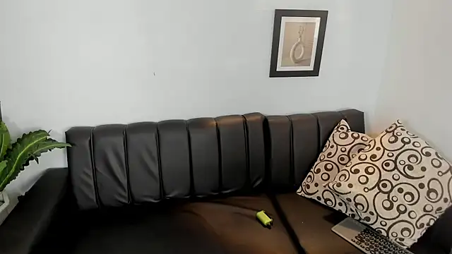 Danka smith online show from September 2025 02:28:01 PM