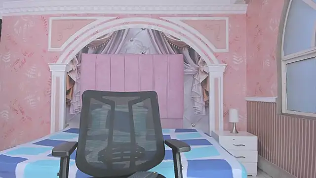 Snapshot of Ivy_rae_xxx chatting on December 2025 12:34:02 PM Ivy rae xxx online show from December 2025 12:34:02 PM