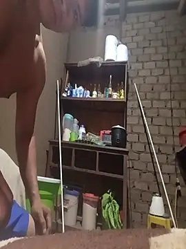 Snapshot of Gustavo1135e chatting on November 2025 02:33:01 AM Gustavo1135e online show from November 2025 02:33:01 AM