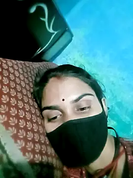 Nishaa ji online show from October 2025 11:13:01 PM