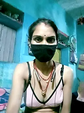 Nishaa ji online show from November 2025 07:47:01 PM