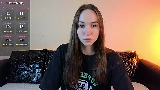 Angeel Kate online show from October 2025 11:19:01 AM