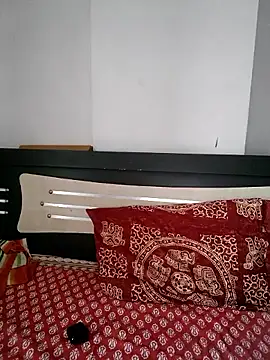 Deepa Sharma143 online show from November 2025 02:33:02 AM