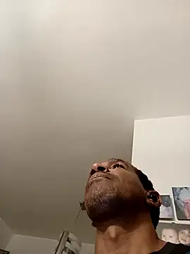 Snapshot of estrogeni chatting on September 2025 07:27:02 PM estrogeni online show from September 2025 07:27:02 PM