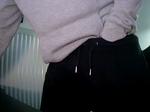 Xfroska online show from September 2025 09:08:02 PM