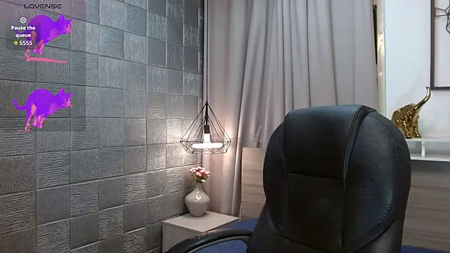 Iantwink18 online show from October 2025 08:43:02 PM