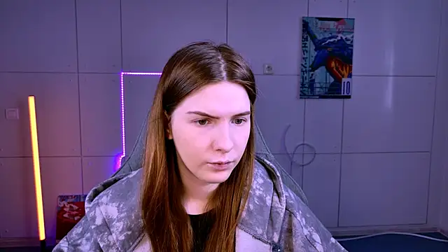 Snapshot of AliceCUNTach chatting on September 2025 05:07:01 AM AliceCUNTach online show from September 2025 05:07:01 AM