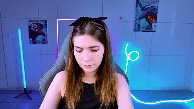 Snapshot of AliceCUNTach chatting on September 2025 05:07:02 AM AliceCUNTach online show from September 2025 05:07:02 AM